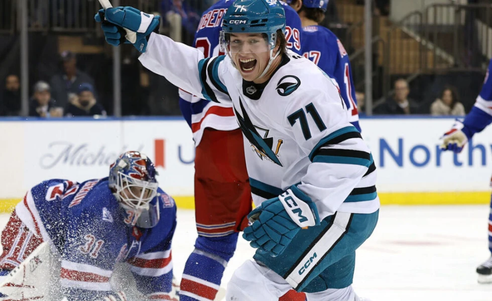 Highlights You Missed: Celebrini goes off, Kempe's 'horns down,' and more