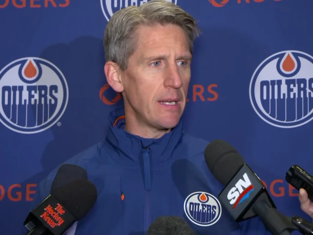 Why Oilers’ Howard has earned an early look on McDavid’s line