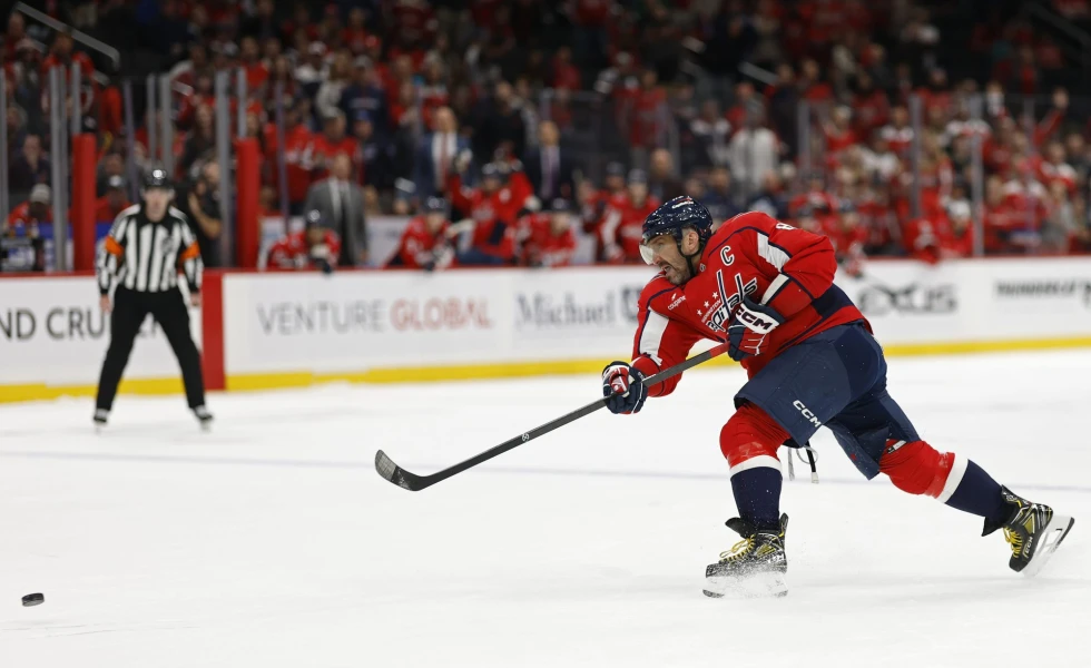 Alex Ovechkin plays 1,500th NHL game vs. Ottawa Senators