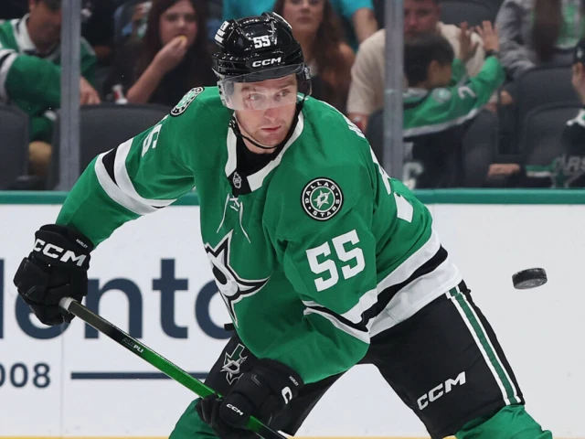 Report: Stars signing Harley to 8-year, $84.7M extension