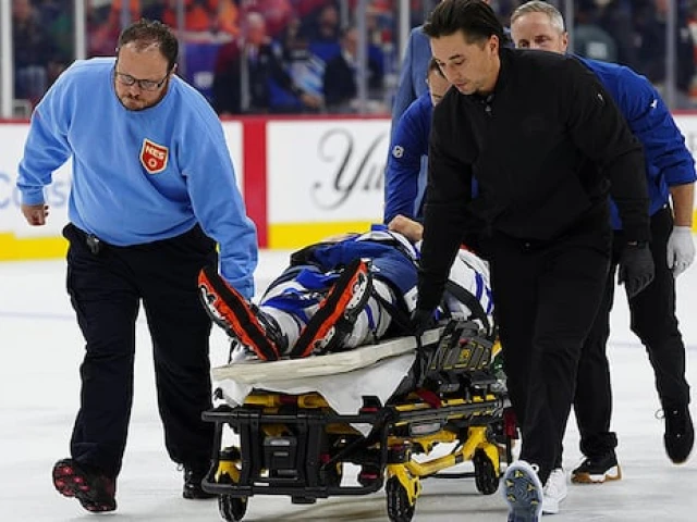 Chris Tanev hospitalized after collision in Maple Leafs' win over Flyers