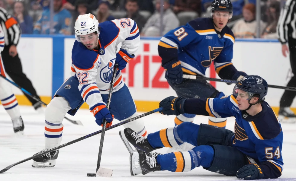 Oilers fall to Blues after late game-winner
