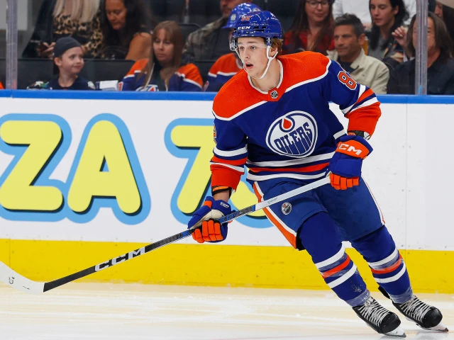 Oilers top defensive prospect Beau Akey assigned to ECHL’s Fort Wayne Komets