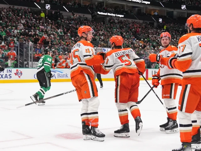 NHL Roundup: Surging Ducks top Stars