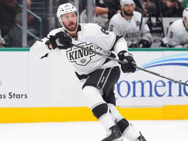 Kings, Adrian Kempe agree to eight-year extension