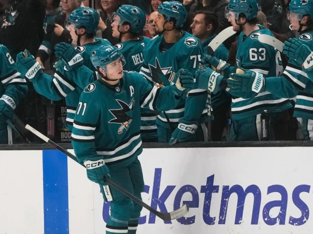 NHL Roundup: Celebrini leads Sharks over Bruins
