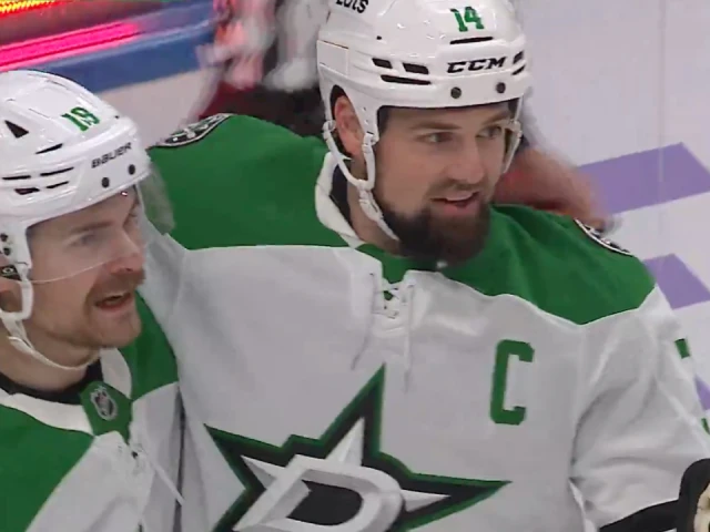 Stars’ Benn snaps home his 400th career goal vs. Oilers