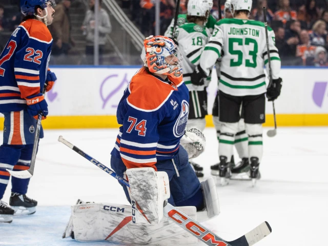 Oilers pull Stuart Skinner after disastrous first period vs. Stars