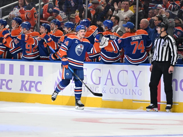 Oilers Thoughts: Clattenburg emerging as fan favourite, inside Kulak’s struggles, and time for a shake-up in net