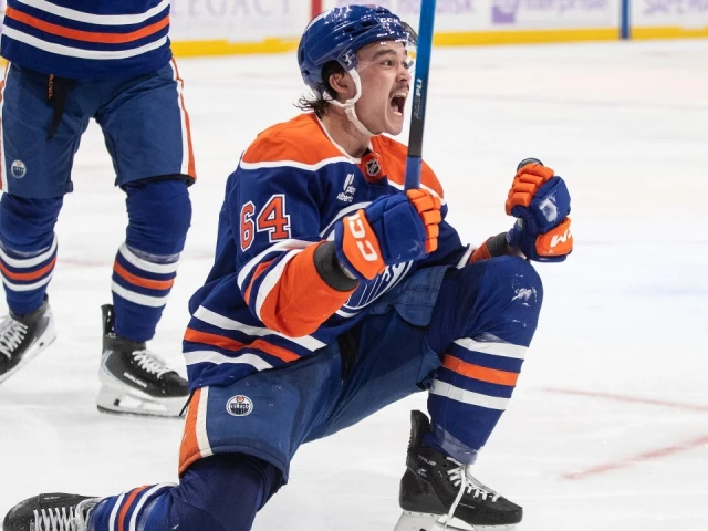 Knoblauch praises Clattenburg’s energy: ‘Little bit of reckless abandonment’