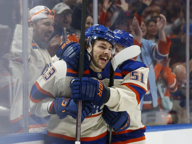 Edmonton Oilers prospect Ike Howard lighting up AHL on a powerhouse line