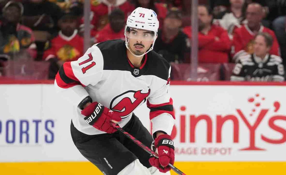 Devils’ Siegenthaler receives game misconduct for not having jersey tied down