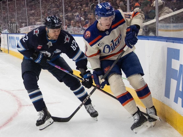 Four-goal first period spurs Oilers to win over Jets