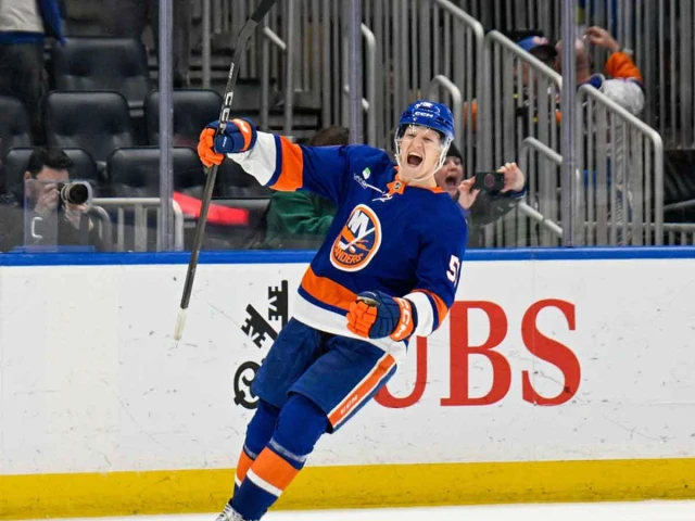 Emil Heineman rescues Islanders after stunning end to regulation vs. Golden Knights