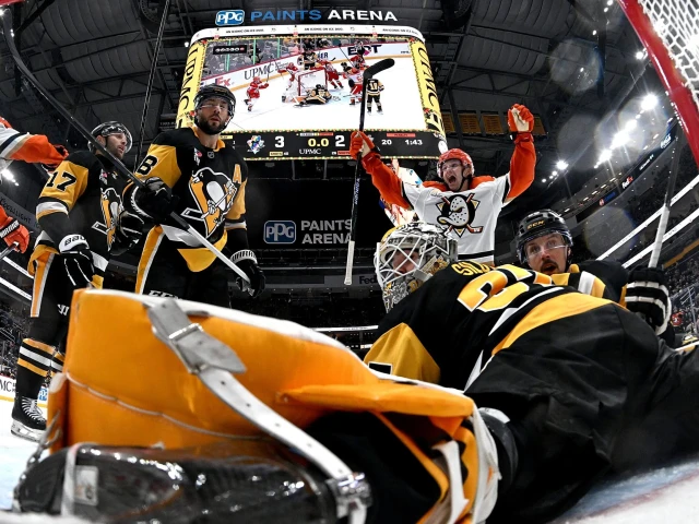 NHL history made as 4 teams tie game in final 15 seconds of regulation