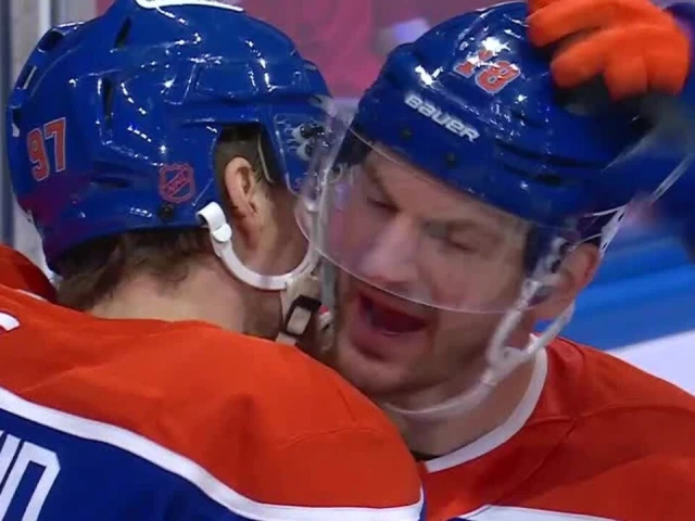 Oilers’ McDavid sets up Hyman goal with no-look between-the-legs feed