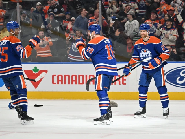 Zach Hyman’s hat trick launches Oilers over Red Wings: Recap, Highlights, Reaction