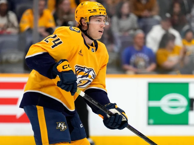 Oilers acquire D Spencer Stastney from Predators for third-round pick
