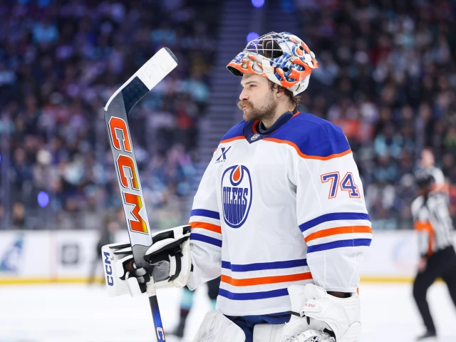 From ‘can we please get rid of Bowman’ to ‘good trade,’ fans mixed on Oilers’ Skinner for Jarry trade