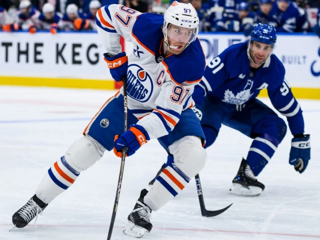 Hockey Night in Canada on Sportsnet: Oilers vs. Maple Leafs