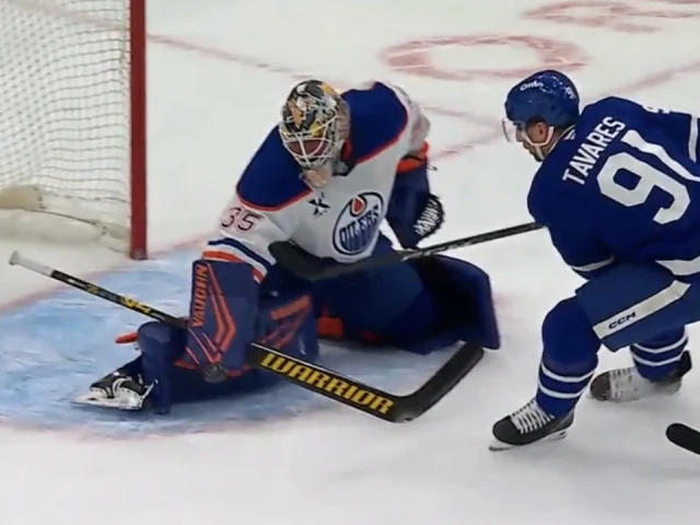 Oilers’ Jarry makes clutch blocker stop on Tavares breakaway chance