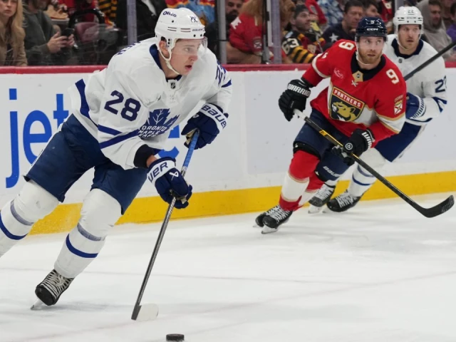 How Stecher went from waiver wire to major role on Maple Leafs’ blueline