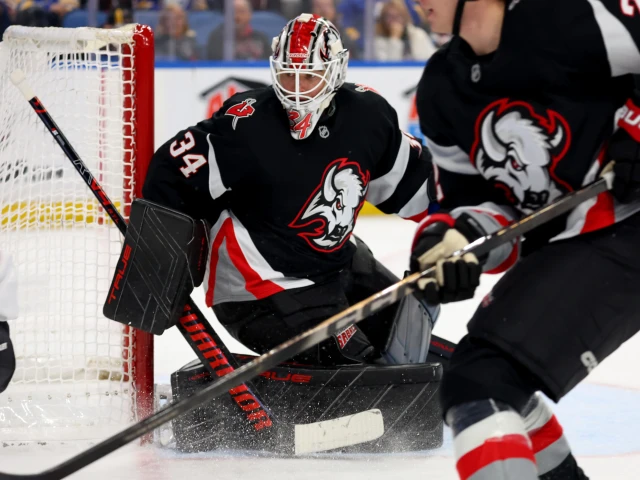 Should the Oilers be interested in trading for Sabres goaltender Alex Lyon?