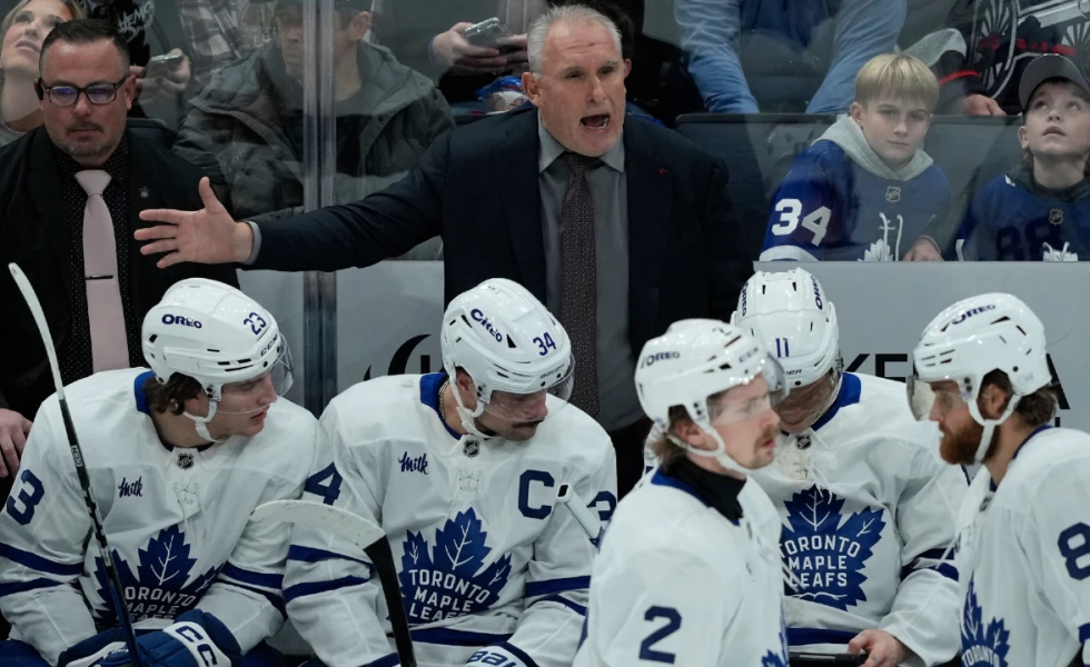 32 Thoughts: Maple Leafs will face core questions if struggles continue
