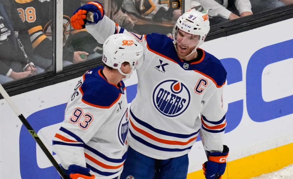 Oilers’ McDavid named NHL’s first star for second straight week