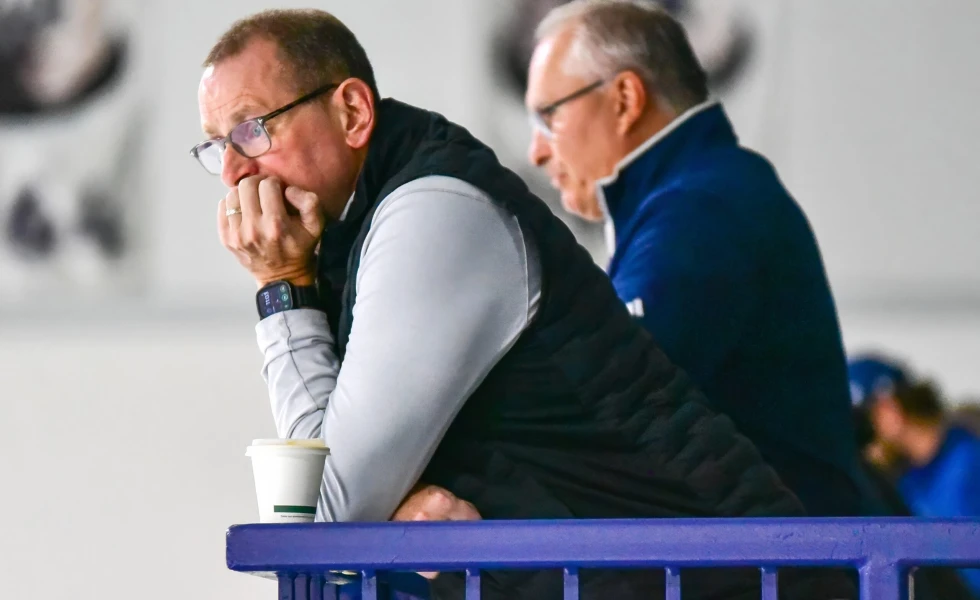 Maple Leafs GM Brad Treliving gives vote of confidence to coach Craig Berube