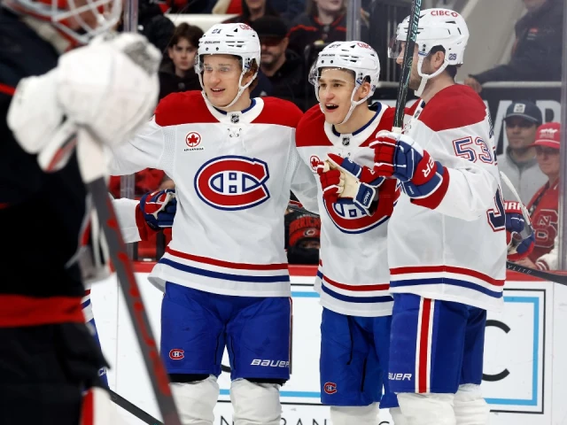 Caufield, Anderson help Canadiens rally for win over Hurricanes