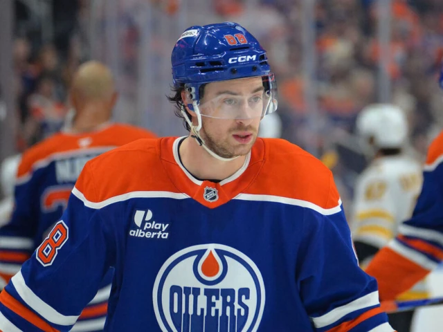 Report: Oilers open to trading Mangiapane