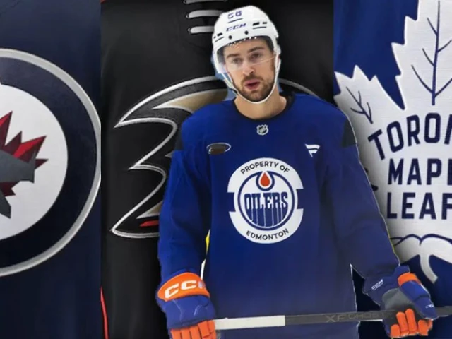 Insiders Link 2 Teams — Not Ducks — to an Oilers Trade for Mangiapane