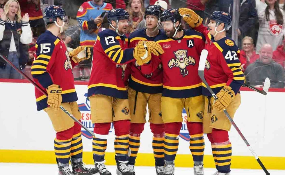 Panthers hand Avalanche third regulation loss of season