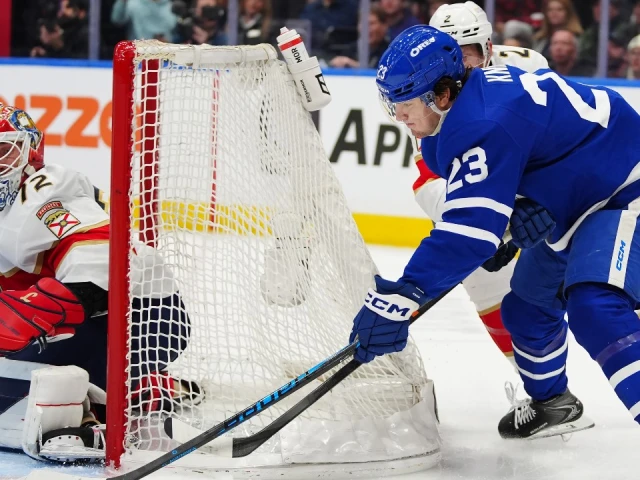 In 200th game, Knies reminds Toronto why he’s key to Maple Leafs’ future