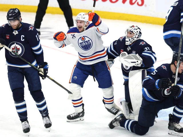 The Day After 44.0: Oilers dominate second and third periods to hand Winnipeg 11th straight loss