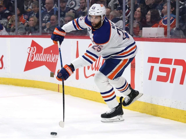The Edmonton Oilers have a Darnell Nurse problem. What's the solution?