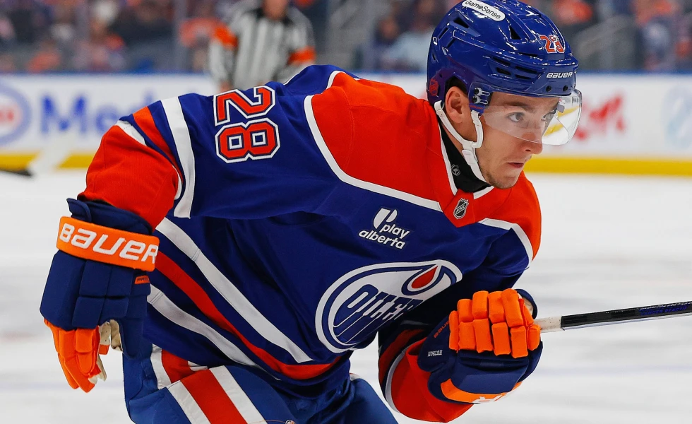 Oilers sign Quinn Hutson to two-year contract extension
