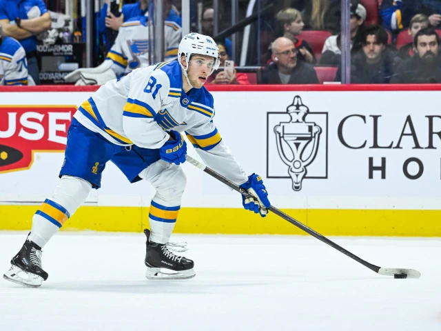 Blues’ Dylan Holloway to return against Oilers