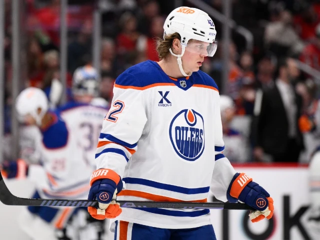 Oilers’ Kasperi Kapanen injured vs. Blues