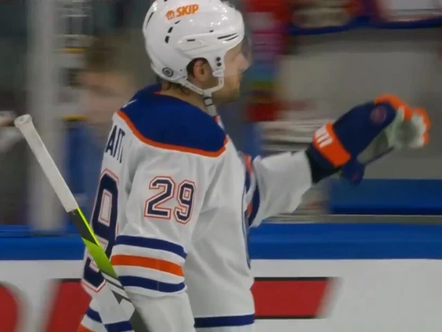 Oilers’ Draisaitl converts power-play goal off precision pass from McDavid