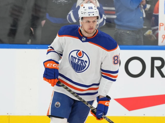 Report: Edmonton Oilers prospect Philip Broberg expected to miss 2-3 weeks with injury