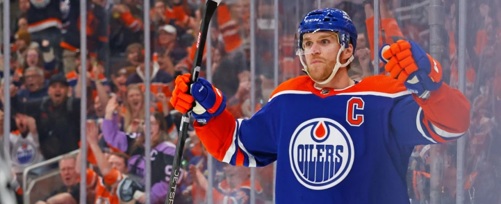 Oilers captain Connor McDavid reaches 90-point mark for eighth consecutive season