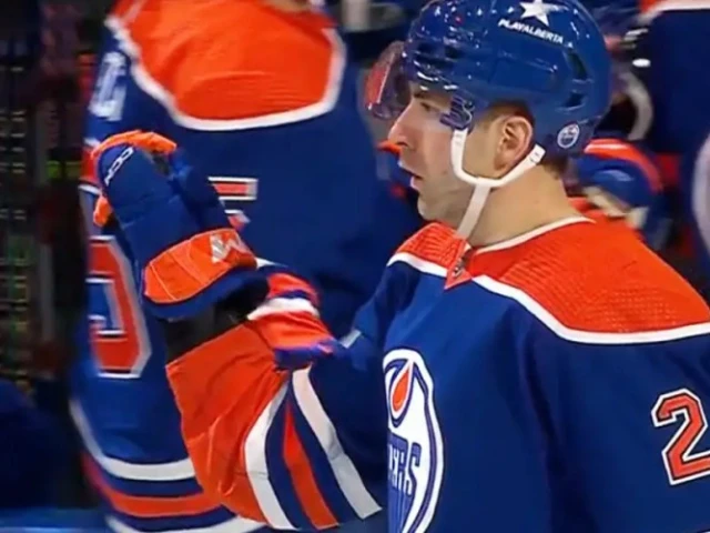 Oilers’ Offensive Stars Shine in 4-2 Victory Against the Kings