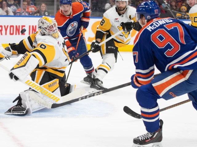 As McDavid’s Oilers surge, Crosby’s Penguins simply look lost