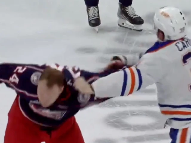 Sam Carrick gets in heavyweight fight in Oilers debut