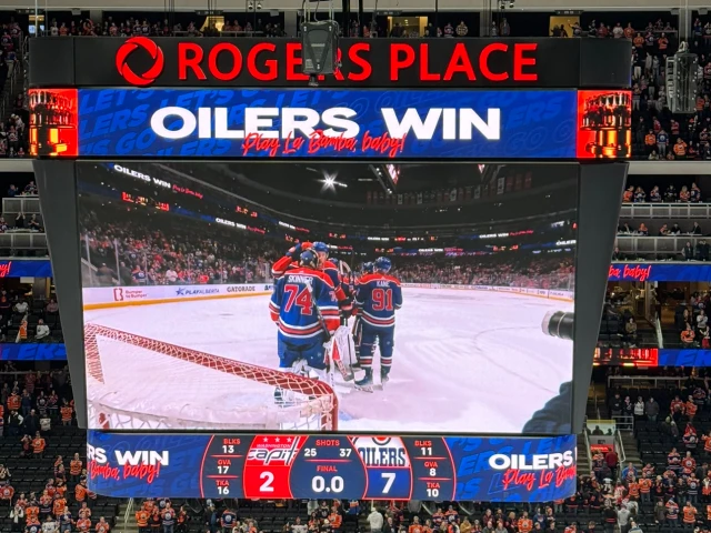 Connor Brown gets his goal, Zach Hyman goal parade, and the Oilers stomp the Capitals 7-2 at Rogers Place