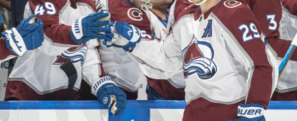 MacKinnon: Comeback victory vs. Canucks is Avs' 'best win of the year'