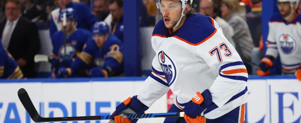 Oilers’ Desharnais to be game-day decision vs. Sabres