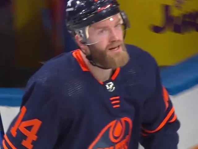 Oilers’ Ekholm streaks in and sends laser into top corner